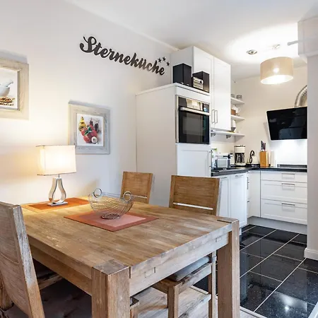 Schoenes Leben 4 Sauna Apartment *